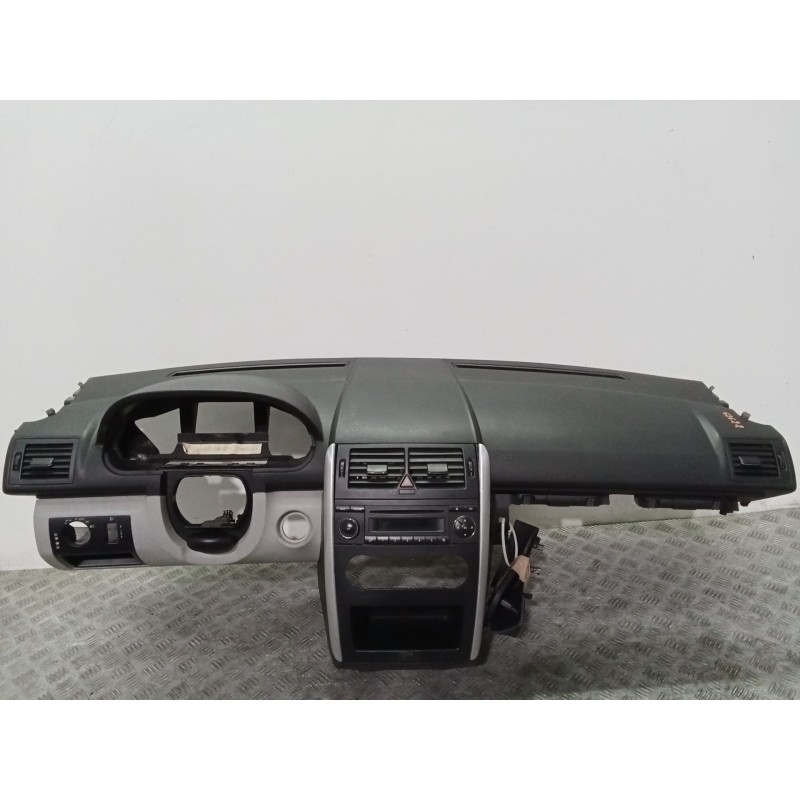 Recambio de salpicadero para mercedes-benz clase a (w169) a 180 cdi (169.007, 169.307) referencia OEM IAM 1005306JC  