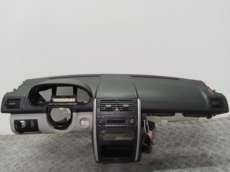 Recambio de salpicadero para mercedes-benz clase a (w169) a 180 cdi (169.007, 169.307) referencia OEM IAM 1005306JC  