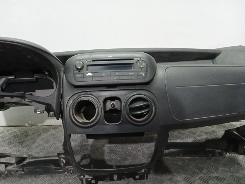 Recambio de salpicadero para peugeot bipper (aa_) 1.3 hdi 75 referencia OEM IAM 1609259680  