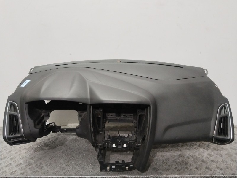 Recambio de salpicadero para ford focus iii 1.6 tdci referencia OEM IAM 1851699  