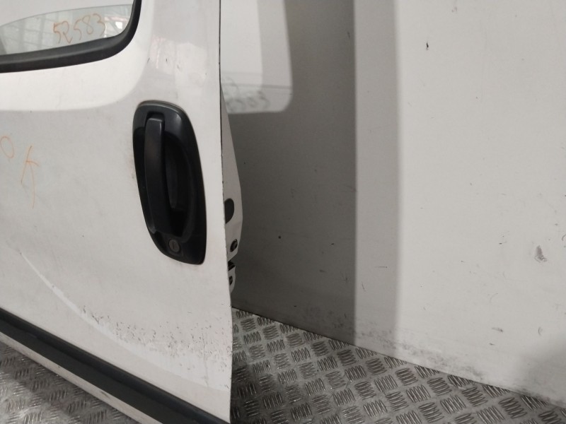 Recambio de puerta delantera izquierda para peugeot bipper (aa_) 1.3 hdi 75 referencia OEM IAM 1637832480  