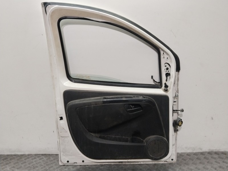 Recambio de puerta delantera izquierda para peugeot bipper (aa_) 1.3 hdi 75 referencia OEM IAM 1637832480  