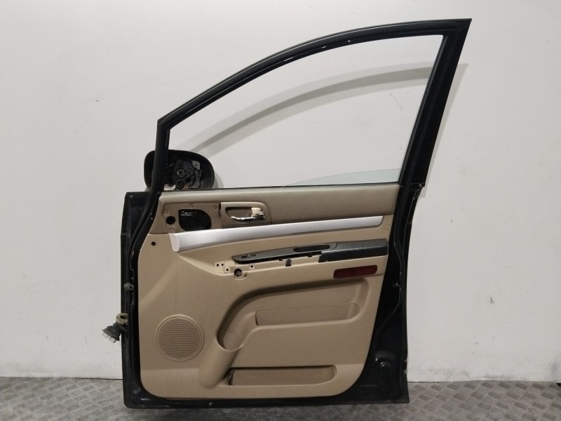Recambio de puerta delantera derecha para ssangyong rodius i 2.7 xdi 4wd referencia OEM IAM 6200421202  