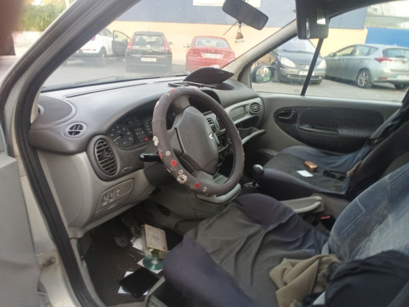 renault scénic i monospace (ja0/1_, fa0_) del año 2001