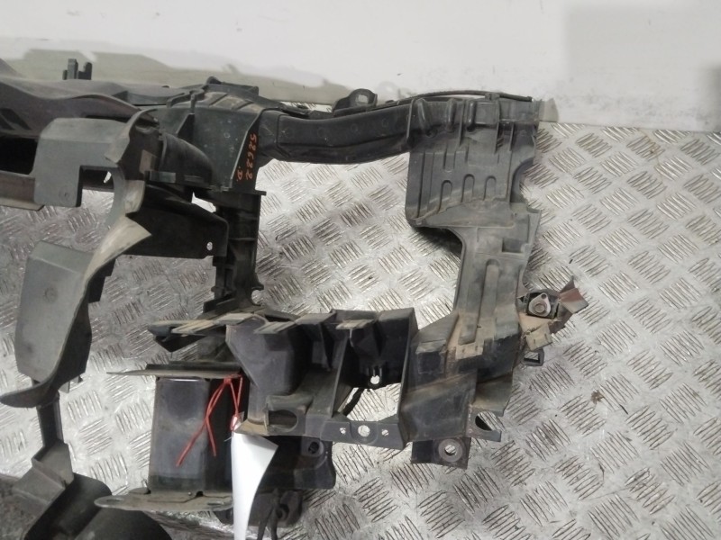 Recambio de panel frontal para mercedes-benz clase a (w169) a 180 cdi (169.007, 169.307) referencia OEM IAM A1696200434  