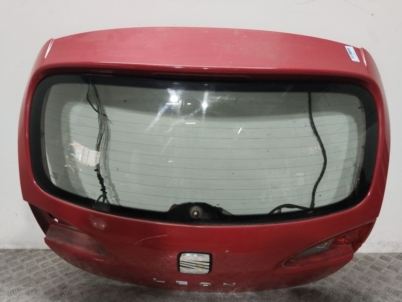 Recambio de porton trasero para seat leon (1p1) 2.0 tdi 16v referencia OEM IAM 1P0827024  ROJO