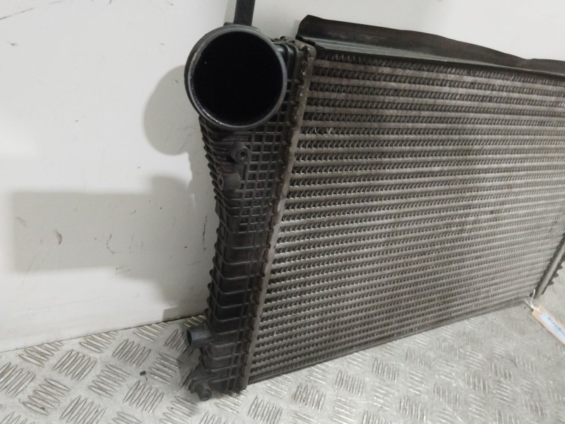 Recambio de intercooler para seat altea xl (5p5, 5p8) 1.6 tdi referencia OEM IAM 1K0145803CA  
