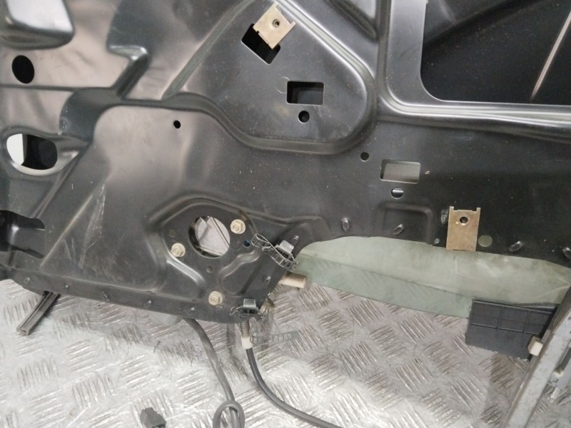 Recambio de elevalunas delantero derecho para audi 80 avant básico avant referencia OEM IAM   