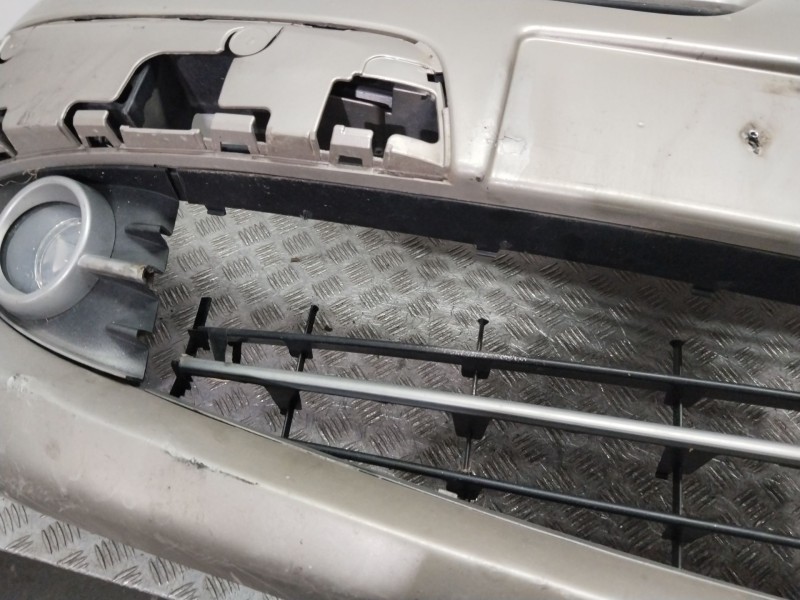 Recambio de paragolpes delantero para renault grand scénic ii (jm0/1_) 1.6 referencia OEM IAM   PLATA