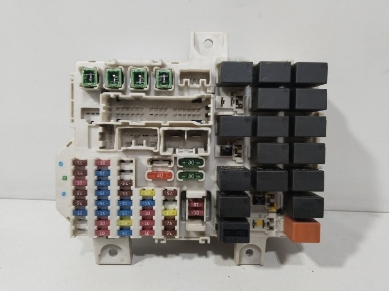 Recambio de caja reles / fusibles para smart forfour (454) 1.3 (454.031) referencia OEM IAM A4545400024  