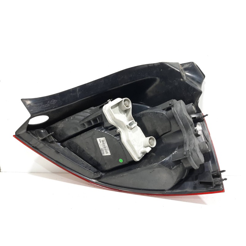 PILOTO TRASERO IZQUIERDO  - imagen 2