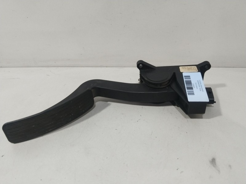 Recambio de pedal acelerador para ssangyong rodius i 2.7 xdi 4wd referencia OEM IAM 2055021001  