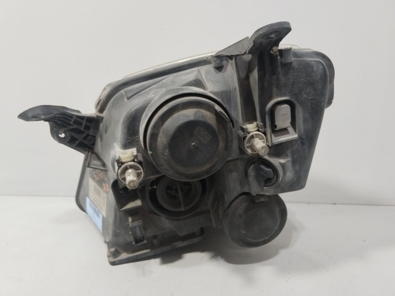 Recambio de faro derecho para opel meriva a monospace (x03) 1.8 (e75) referencia OEM IAM 93321053  