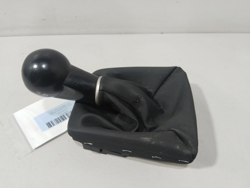 Recambio de pomo palanca cambio para seat ibiza iv (6j5, 6p1) 1.4 referencia OEM IAM 6J0863279  