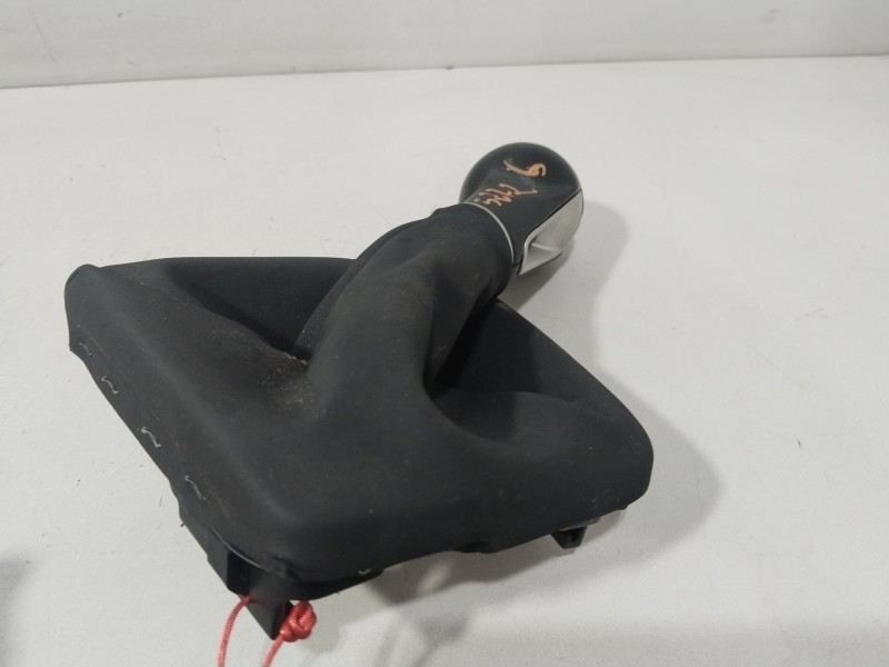 Recambio de pomo palanca cambio para seat ibiza iv (6j5, 6p1) 1.4 referencia OEM IAM 6J0863279  