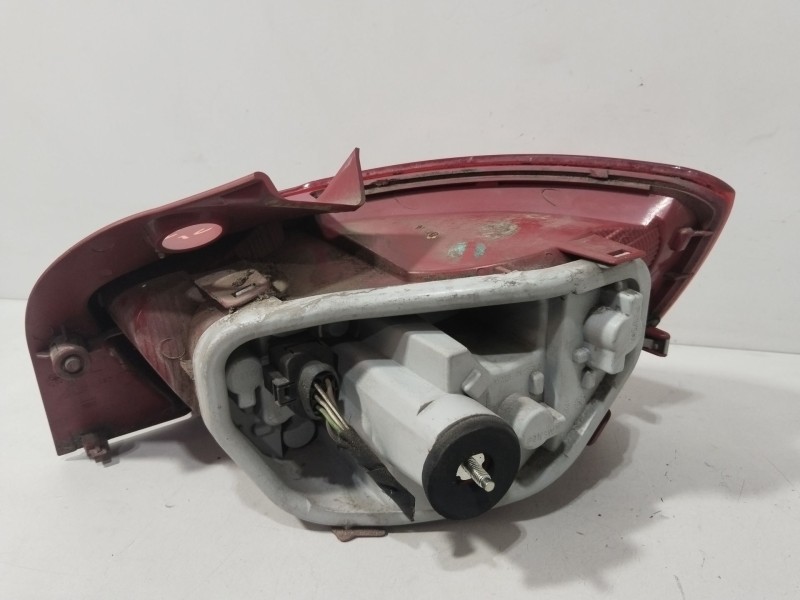 Recambio de piloto trasero izquierdo para seat ibiza iv (6j5, 6p1) 1.4 referencia OEM IAM 6J4945095A  