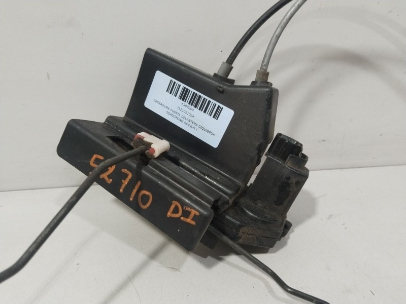 Recambio de cerradura puerta delantera izquierda para ssangyong rodius i 2.7 xdi 4wd referencia OEM IAM 7121021024  