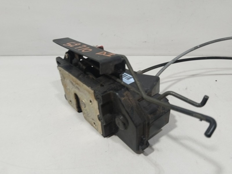 Recambio de cerradura puerta delantera izquierda para ssangyong rodius i 2.7 xdi 4wd referencia OEM IAM 7121021024  