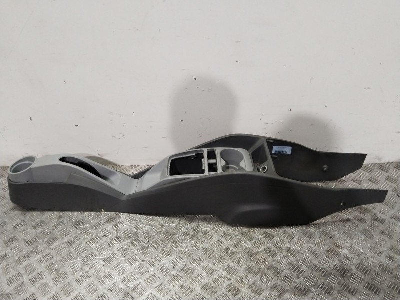 Recambio de consola central para seat ibiza iv (6j5, 6p1) 1.4 referencia OEM IAM 6J0863243  