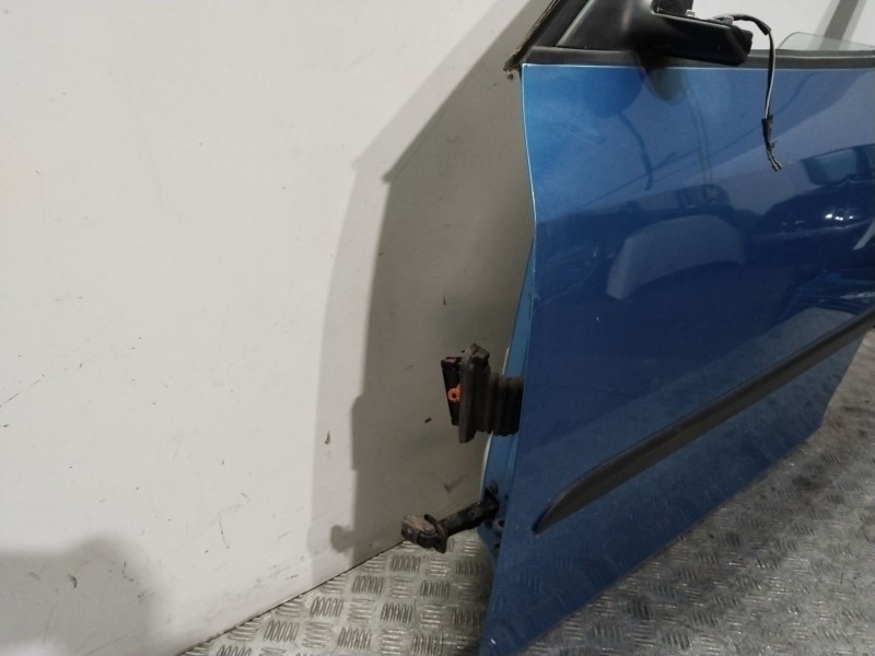 Recambio de puerta delantera izquierda para skoda roomster (5j7) 1.4 tdi referencia OEM IAM 5J7831055  