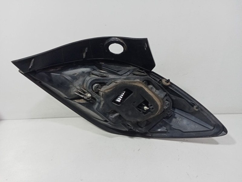 Recambio de piloto trasero izquierdo para opel astra h (a04) 1.7 cdti (l48) referencia OEM IAM 93190790  