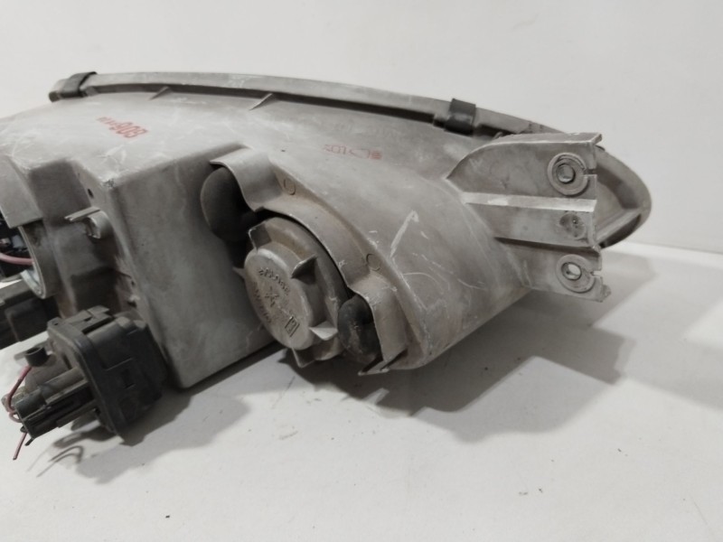 Recambio de faro izquierdo para hyundai coupe (j2) 1.6 fx coupe referencia OEM IAM   