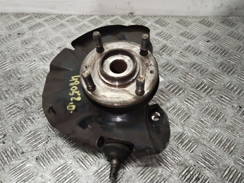 Recambio de mangueta delantera derecha para kia rio 1.5 crdi active referencia OEM IAM 51716  