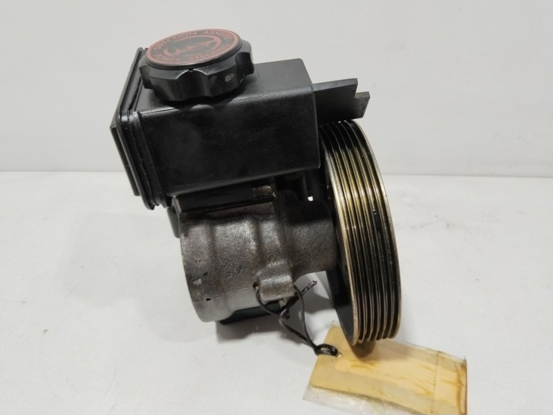 Recambio de bomba direccion para citroën xsara (n1) 1.6 16v referencia OEM IAM 9641267380  