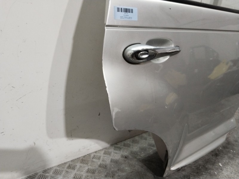 Recambio de puerta trasera derecha para chrysler pt cruiser (pt) 2.0 classic referencia OEM IAM 05015896AF PLATA 