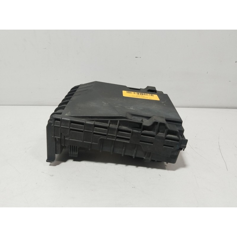 CAJA RELES / FUSIBLES 1K0937804G 1K0937124K  - imagen 3