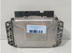 Recambio de centralita motor uce para renault grand scénic ii (jm0/1_) 2.0 referencia OEM IAM 215842882A   2