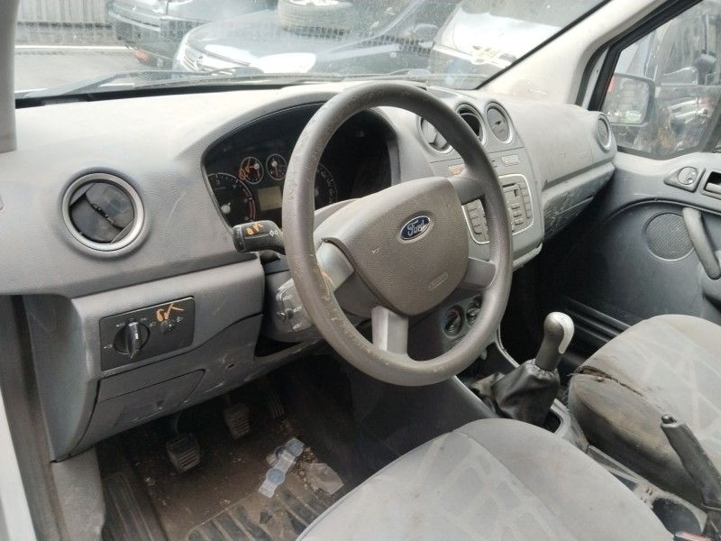 ford tourneo connect del año 2012