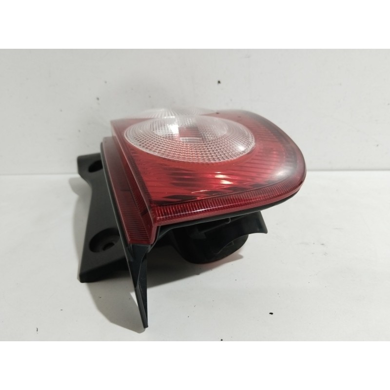 PILOTO TRASERO IZQUIERDO B6555AX720  - imagen 4