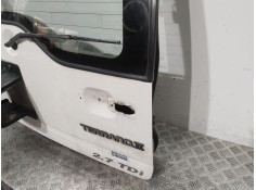 Recambio de porton trasero para nissan terrano ii (r20) 2.7 tdi 4wd referencia OEM IAM    2