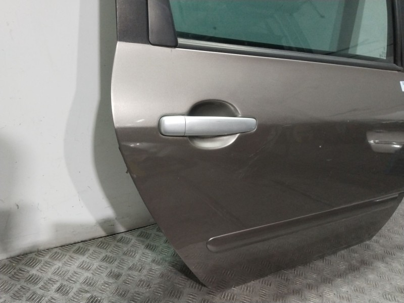 Recambio de puerta trasera derecha para peugeot 307 break (3e) 2.0 hdi 135 referencia OEM IAM 9008K4  