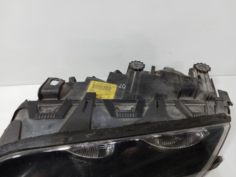 Recambio de faro izquierdo para bmw serie 3 touring (e46) 320d referencia OEM IAM 63126902745  