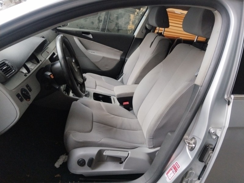 volkswagen passat alltrack b7 (365) del año 2012