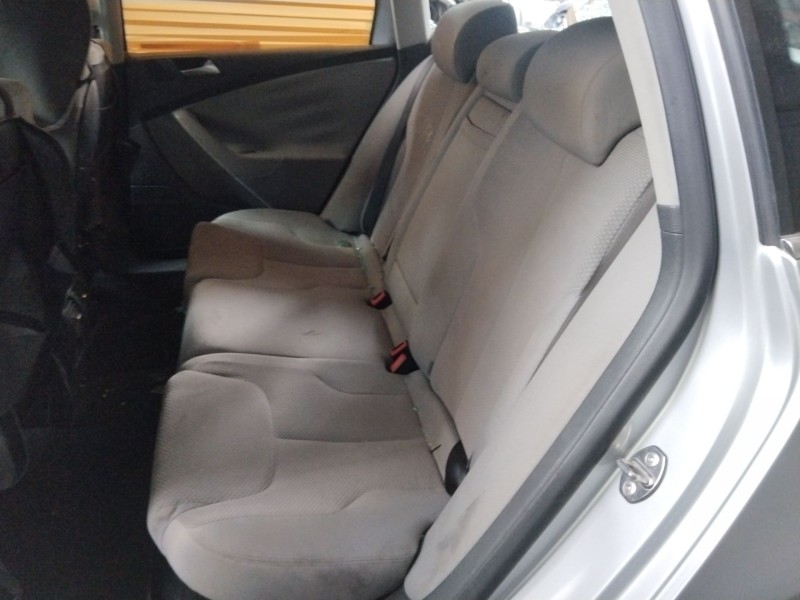 volkswagen passat alltrack b7 (365) del año 2012