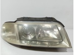 Recambio de faro derecho para audi a4 avant (b5) 1.8 t avant referencia OEM IAM   