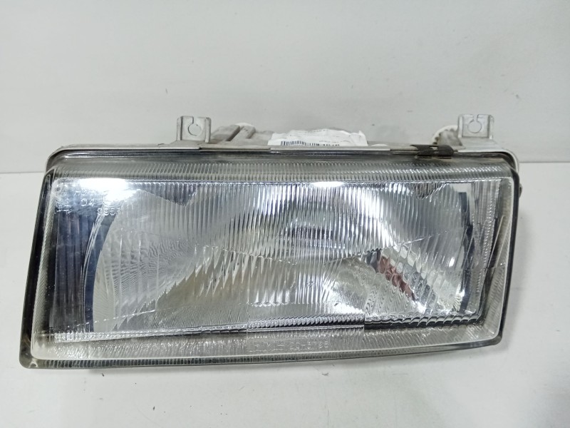 Recambio de faro izquierdo para skoda felicia pickup 1.3 referencia OEM IAM    Recambio de faro izquierdo para skoda felicia pickup 1.3 referencia OEM IAM