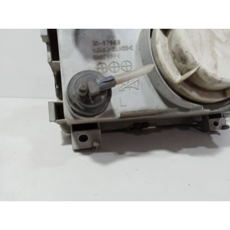 Recambio de faro izquierdo para skoda felicia pickup 1.3 referencia OEM IAM    Recambio de faro izquierdo para skoda felicia pickup 1.3 referencia OEM IAM