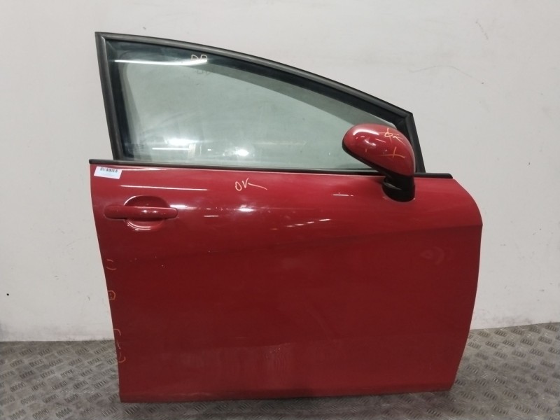Recambio de puerta delantera derecha para seat leon (1p1) 2.0 tdi 16v referencia OEM IAM 1P0831056A  