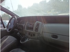 opel vivaro a furgoneta (x83) del año 2006 2