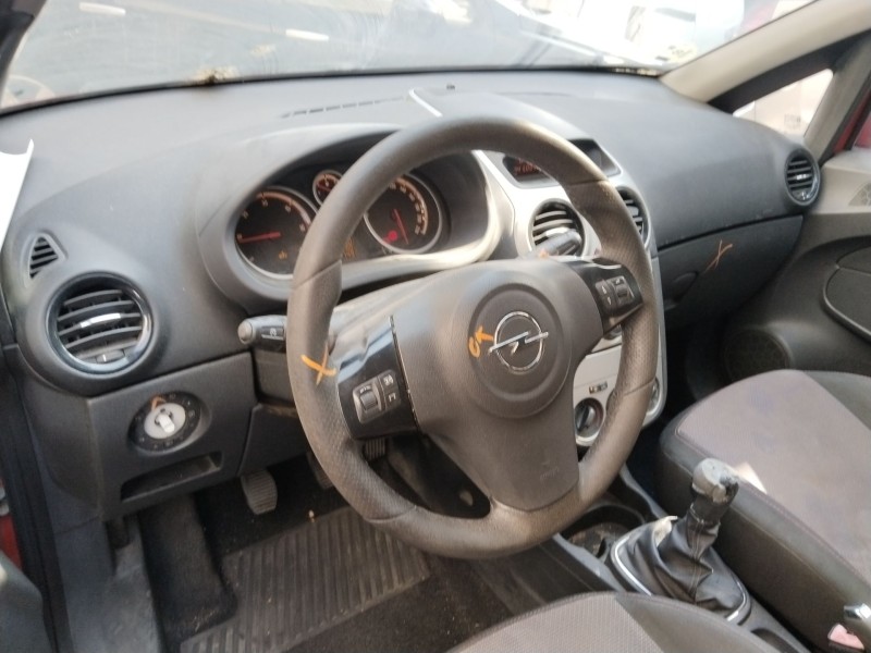 opel corsa d (s07) del año 2007