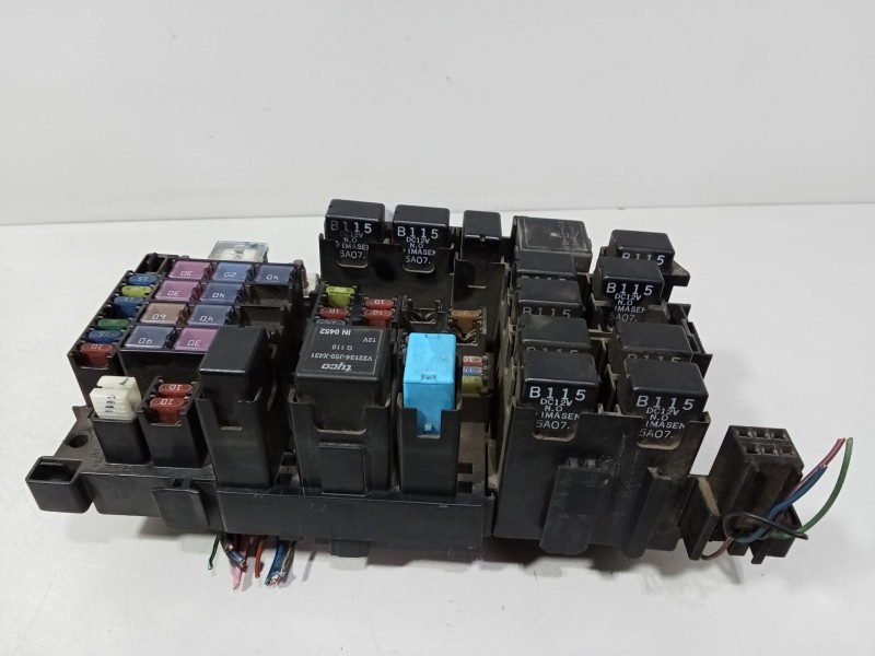 Recambio de caja reles / fusibles para mazda 6 hatchback (gg) 2.0 di (gg14) referencia OEM IAM GJ6F66760B  