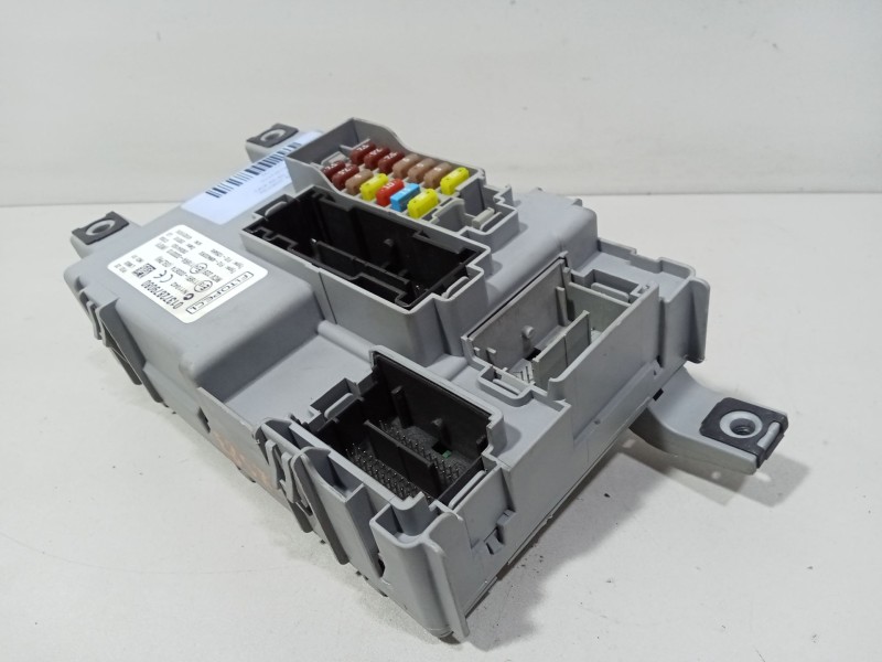 Recambio de caja reles / fusibles para peugeot bipper (aa_) 1.3 hdi 75 referencia OEM IAM 01372879080  