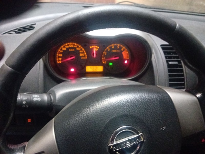 nissan note (e11, ne11) del año 2006