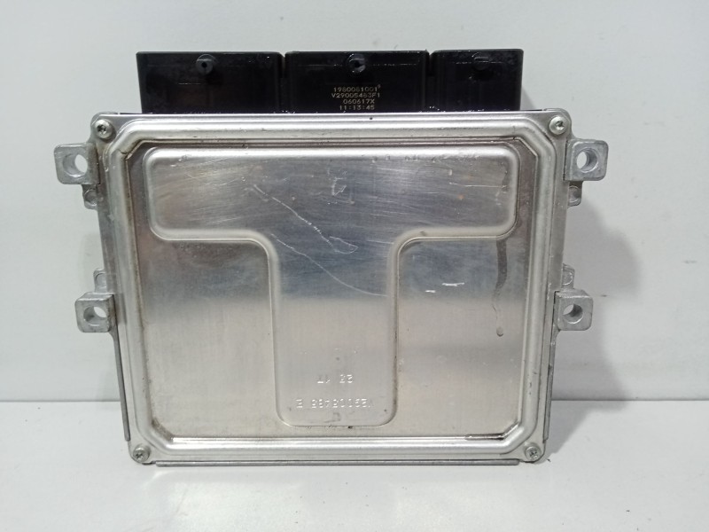 Recambio de centralita motor uce para dacia logan mcv ii tce 90 (k8m1) referencia OEM IAM V29086931A  