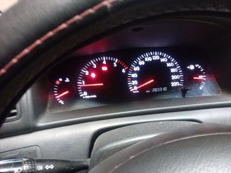 toyota corolla (_e12_) del año 2003