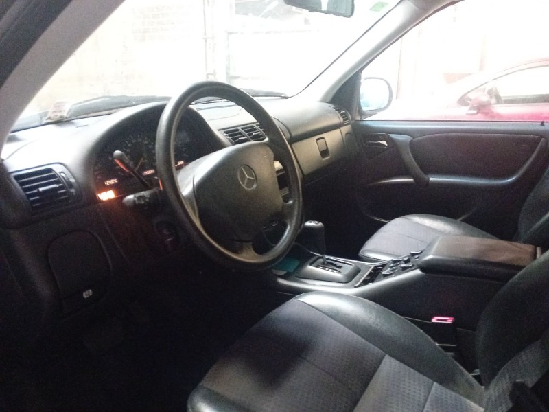 mercedes-benz clase m (w163) del año 1998